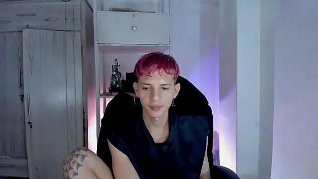 tylernova online show from 12/18/25, 03:45