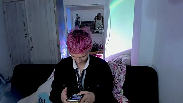 tylernova online show from 12/23/25, 03:15