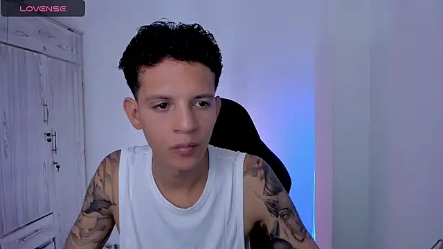 Snapshot of tylernova chatting on 05/11/26, 03:34 tylernova online show from 05/11/26, 03:34