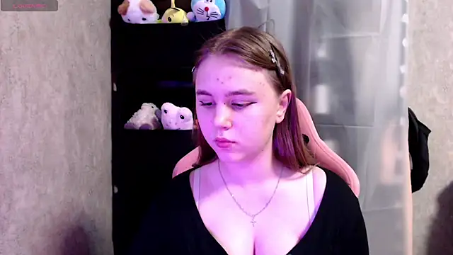 Lucille Lighter online show from 10/20/25, 02:39