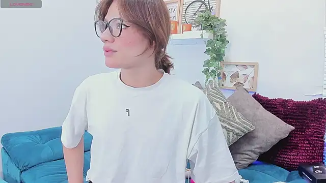 KassMonroe online show from 11/25/25, 08:09