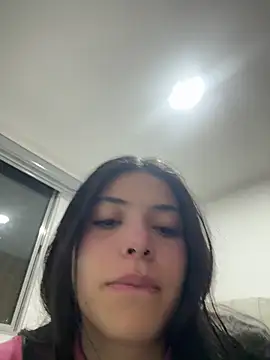 Snapshot of majo_gallego chatting on 05/26/26, 02:40 majo gallego online show from 05/26/26, 02:40