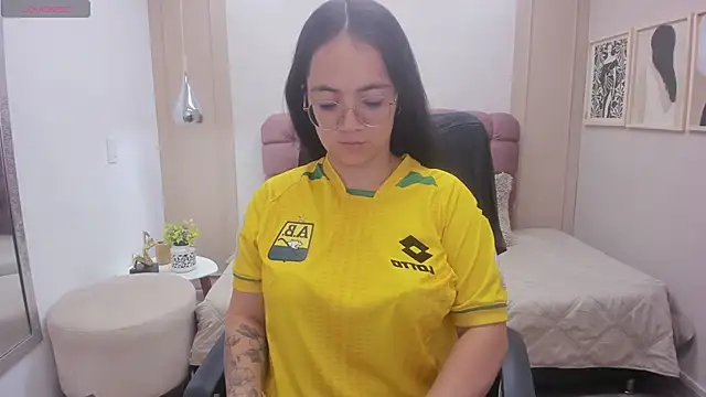 Sasha Grace online show from 03/18/26, 07:39