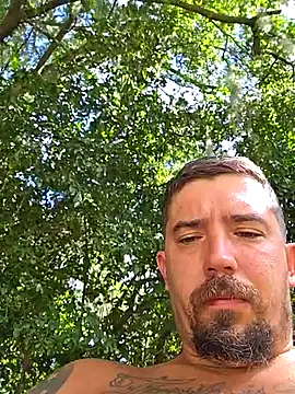 Snapshot of Floridaboy863 chatting on 07/06/26, 01:52 Floridaboy863 online show from 07/06/26, 01:52
