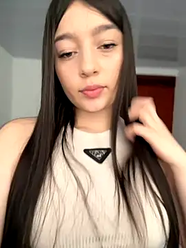   Lorelain   online show from 12/02/25, 08:04