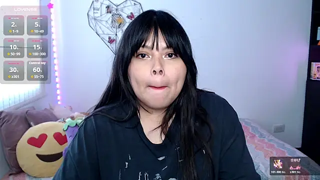 EllieMoonX online show from 06/11/26, 10:19