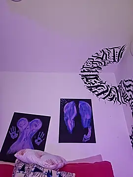 Meganthomson online show from 01/19/26, 02:04