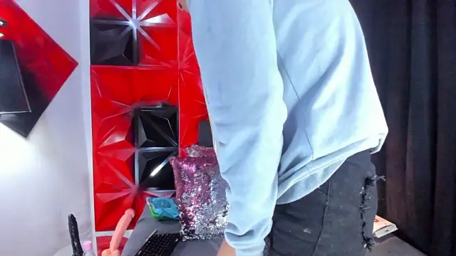 ZAMMIRA online show from 02/14/26, 05:48