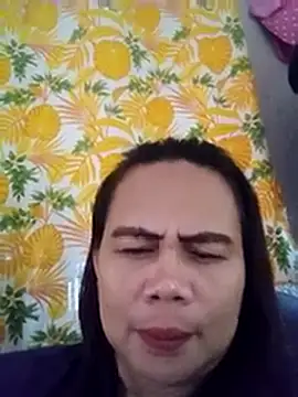 Snapshot of erma_joy chatting on 10/17/25, 03:42 erma joy online show from 10/17/25, 03:42