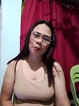 Snapshot of erma_joy chatting on 03/04/26, 09:59 erma joy online show from 03/04/26, 09:59