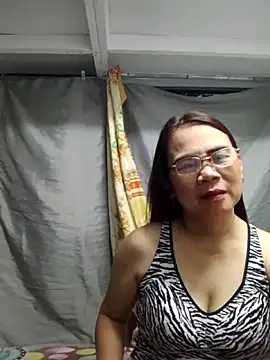 Snapshot of erma_joy chatting on 05/06/26, 10:31 erma joy online show from 05/06/26, 10:31