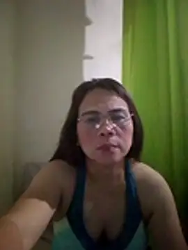 Snapshot of erma_joy chatting on 07/20/26, 10:39 erma joy online show from 07/20/26, 10:39