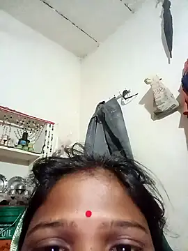 Hot hat online show from 10/11/25, 10:52