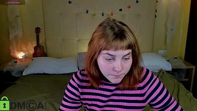 Rene Shine online show from 10/31/25, 09:21