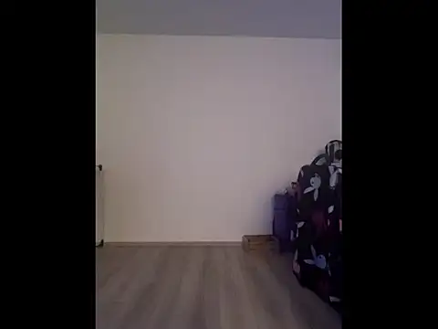 Snapshot of luziaaa92 chatting on 10/16/25, 10:05 luziaaa92 online show from 10/16/25, 10:05