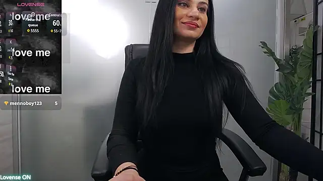 YaraXCox online show from 04/03/26, 03:15