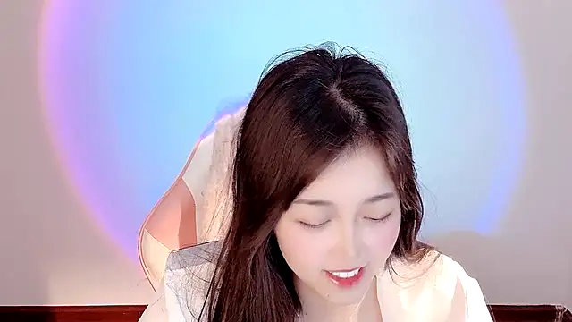 Snapshot of -chenchen chatting on 11/08/25, 02:06 -chenchen online show from 11/08/25, 02:06