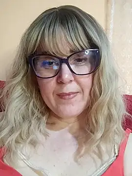Amelialove42 online show from 05/09/26, 04:34