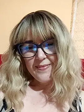Amelialove42 online show from 05/31/26, 05:53