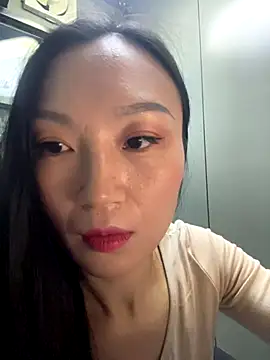 Winona88 online show from 10/18/25, 11:44