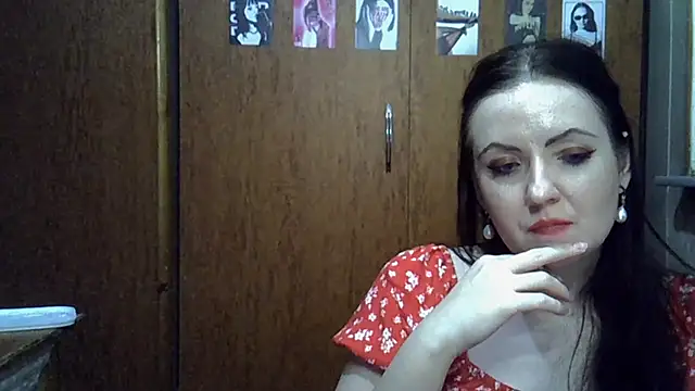 Snapshot of Kalorinn chatting on 07/14/26, 07:52 Kalorinn online show from 07/14/26, 07:52