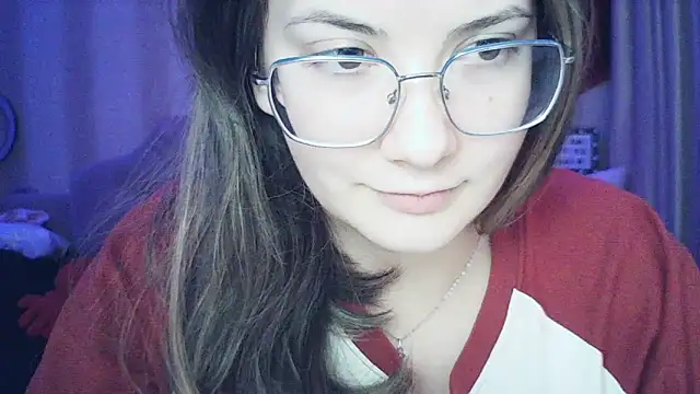 MoodieMira online show from 11/25/25, 09:26