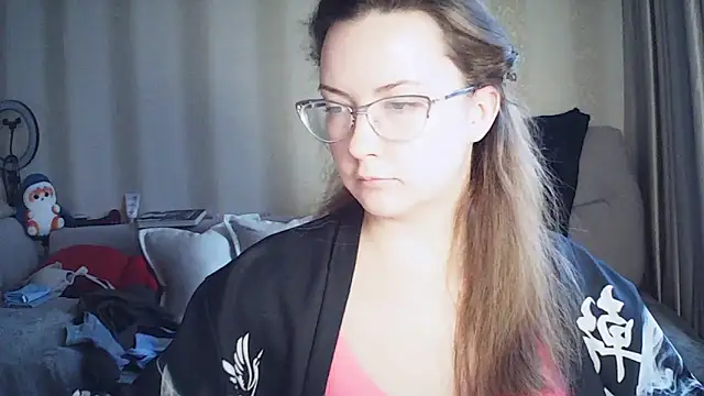 MoodieMira online show from 03/24/26, 03:17