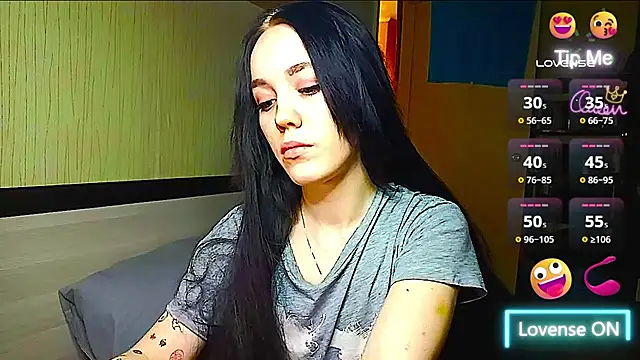 Snapshot of JennyRass chatting on 05/10/26, 04:23 JennyRass online show from 05/10/26, 04:23