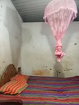 Snapshot of HarshiStar7 chatting on 11/08/25, 11:58 HarshiStar7 online show from 11/08/25, 11:58