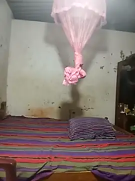 Snapshot of HarshiStar7 chatting on 12/14/25, 09:41 HarshiStar7 online show from 12/14/25, 09:41