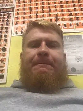 Snapshot of bodywork30 chatting on 10/24/25, 03:30 bodywork30 online show from 10/24/25, 03:30