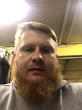 Snapshot of bodywork30 chatting on 10/26/25, 02:34 bodywork30 online show from 10/26/25, 02:34