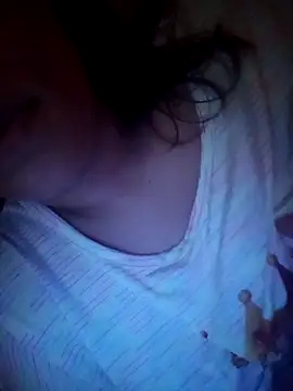 Snapshot of sondimila chatting on 04/18/26, 04:44 sondimila online show from 04/18/26, 04:44