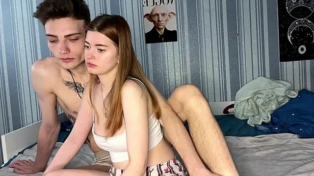 EmiliaCouple online show from 03/20/26, 06:40