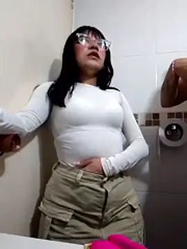 angie rousse  online show from 11/12/25, 01:22