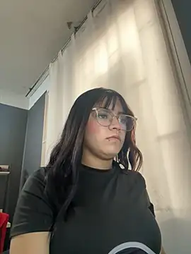 angie rousse  online show from 12/04/25, 12:58