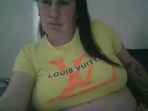 damita17 online show from 04/20/26, 01:30