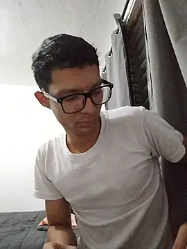 JonaTorres online show from 02/26/26, 06:56