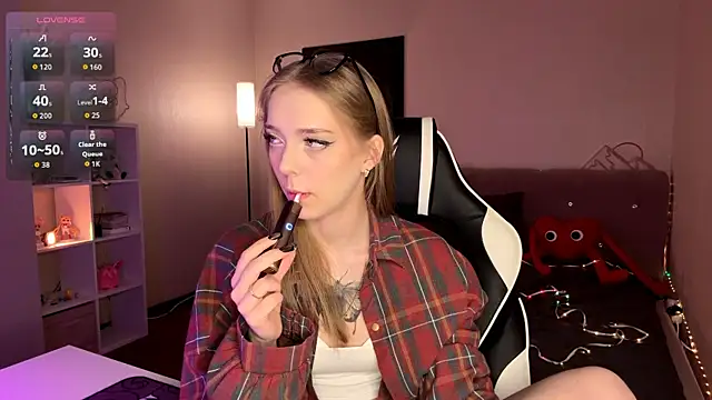 EvaPeace online show from 04/01/26, 01:34