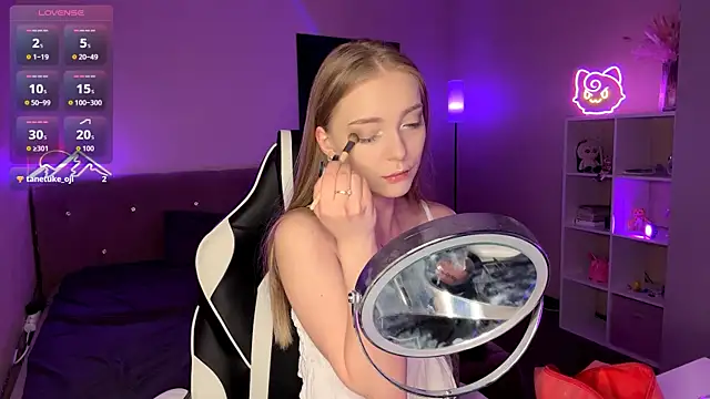 EvaPeace online show from 04/12/26, 01:27