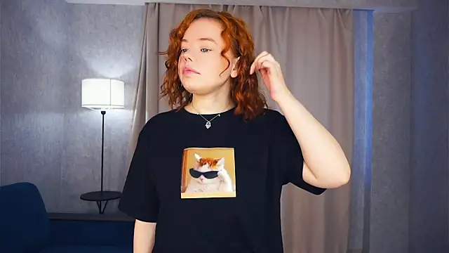 MelodyHasbrouck online show from 10/24/25, 06:21