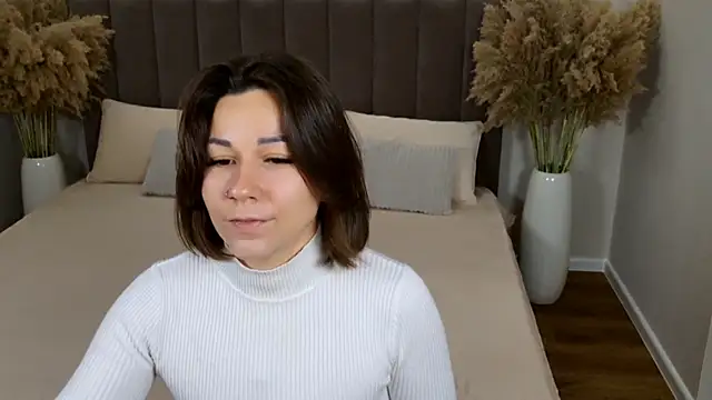 Snapshot of EdenSolis chatting on 11/21/25, 09:08 EdenSolis online show from 11/21/25, 09:08