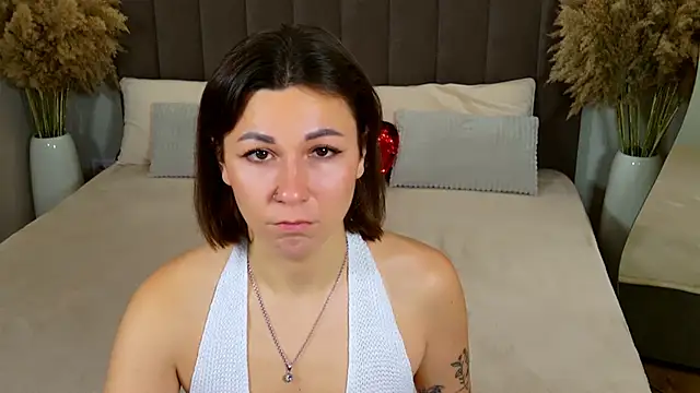 Snapshot of EdenSolis chatting on 11/29/25, 09:45 EdenSolis online show from 11/29/25, 09:45