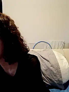 labellerose online show from 04/05/26, 05:21