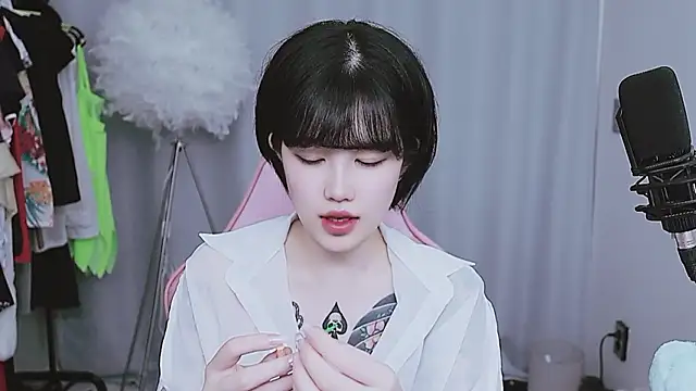 MISA 02 online show from 04/22/26, 06:31