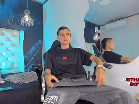 Ethan Boy  online show from 02/10/26, 08:13