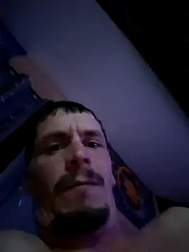 Snapshot of EdNEmSexyBlend chatting on 10/18/25, 02:36 EdNEmSexyBlend online show from 10/18/25, 02:36