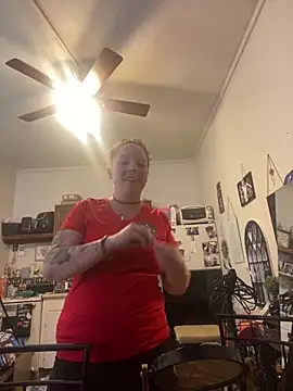 Snapshot of EdNEmSexyBlend chatting on 10/22/25, 07:57 EdNEmSexyBlend online show from 10/22/25, 07:57