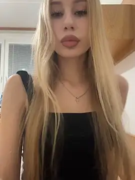 JudithCarly online show from 11/25/25, 07:36