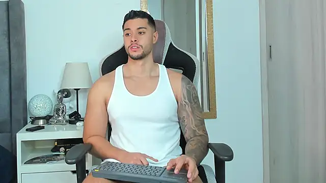 Ken mailik1 online show from 11/01/25, 11:40